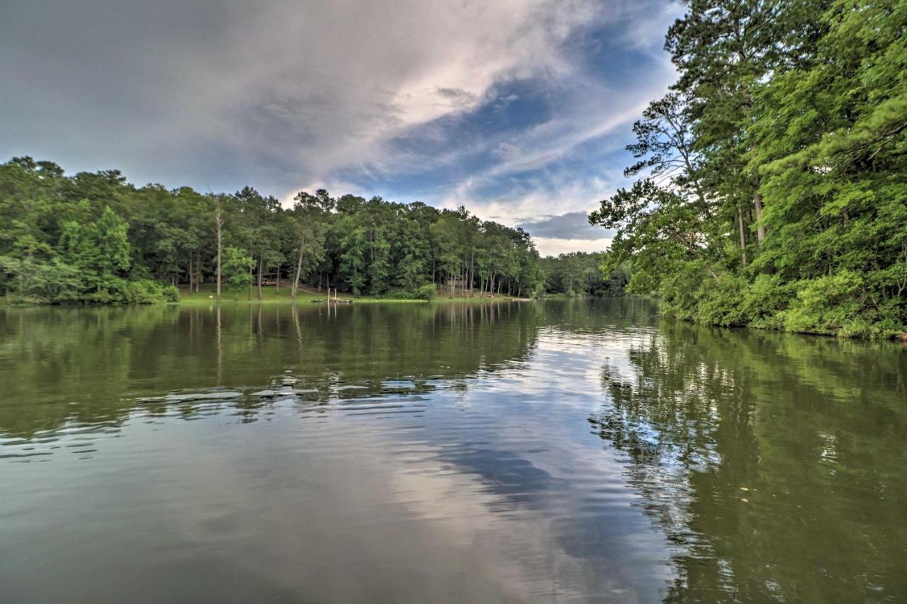 Rustic-Chic Riverfront Home With Dock, Deck And Canoes Tallassee Exterior photo